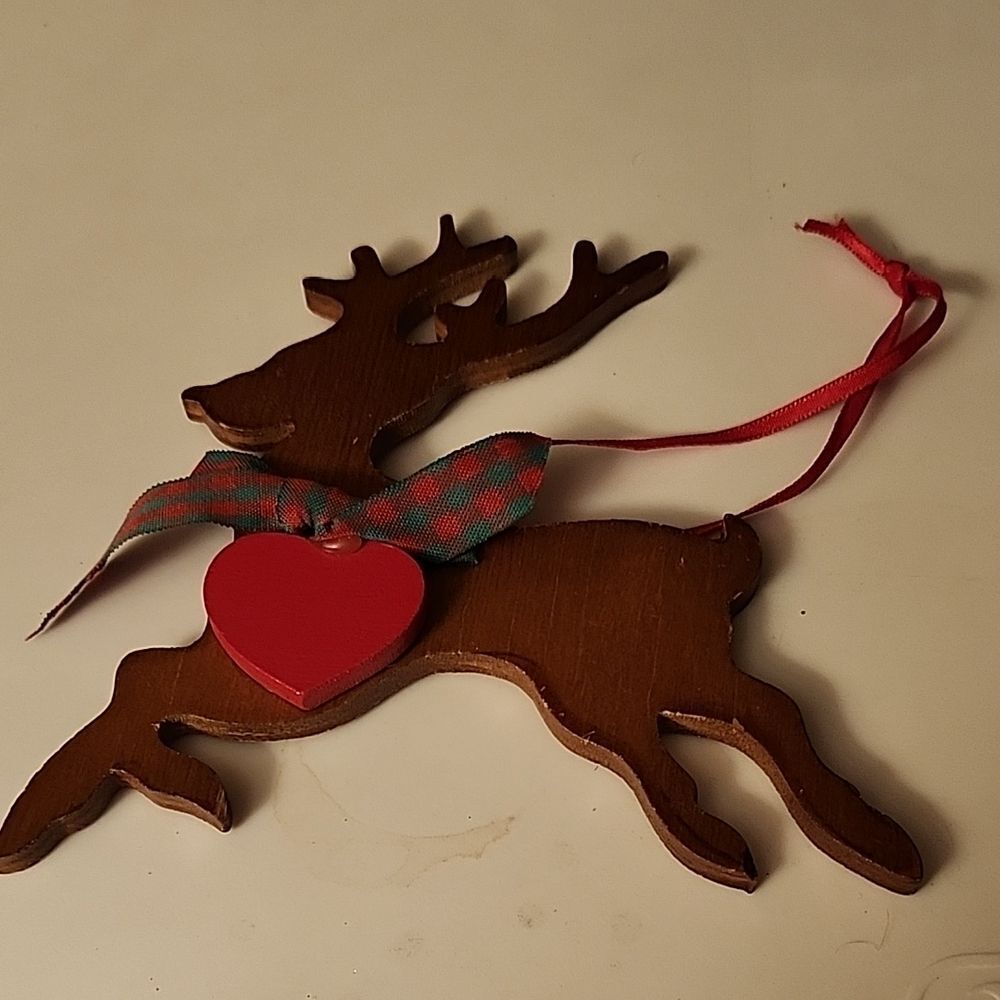 1987Wooden Reindeer Ornament with Red Heart